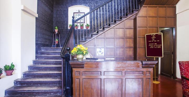 Chanakya Bnr Hotel Ранчи Экстерьер фото