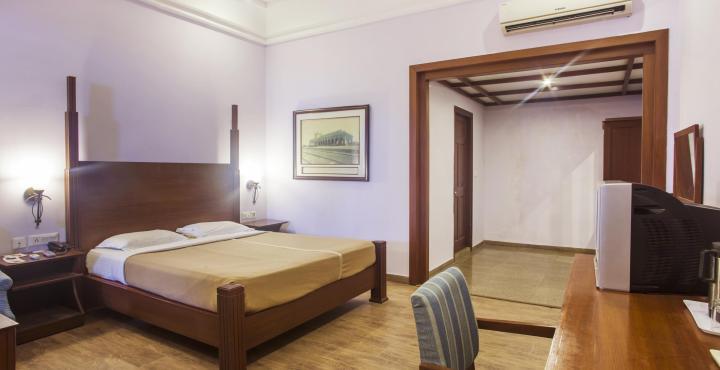 Chanakya Bnr Hotel Ранчи Экстерьер фото