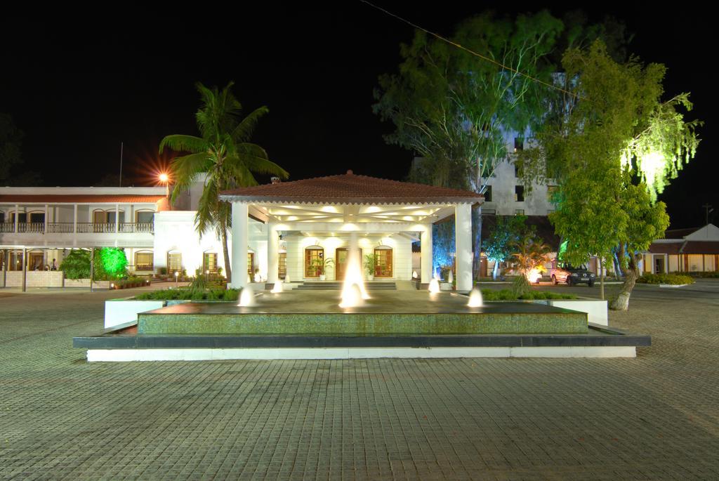 Chanakya Bnr Hotel Ранчи Экстерьер фото