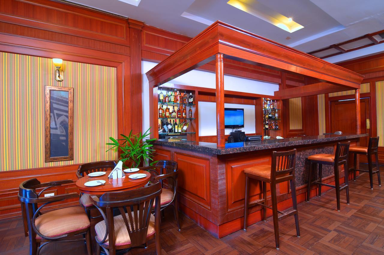 Chanakya Bnr Hotel Ранчи Экстерьер фото